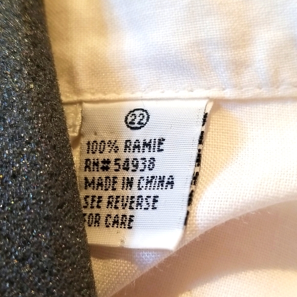 Woman's Plus Size Blouse - Picture 5 of 6